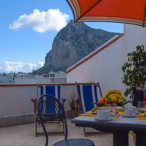 Alighieri 21 Bed & Breakfast